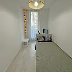 Gorgeous Oceanfront Apartment Promenade