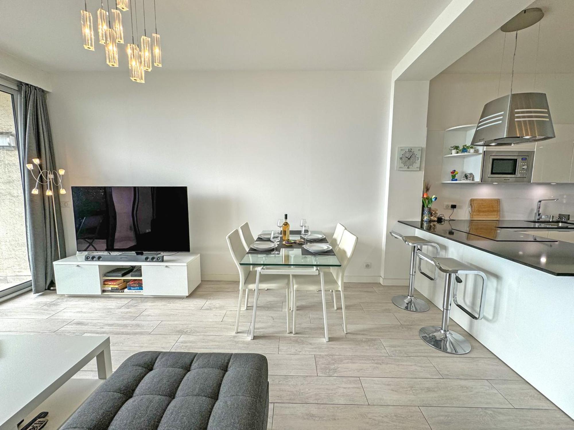 Appartamento Gorgeous Oceanfront Promenade Nizza
