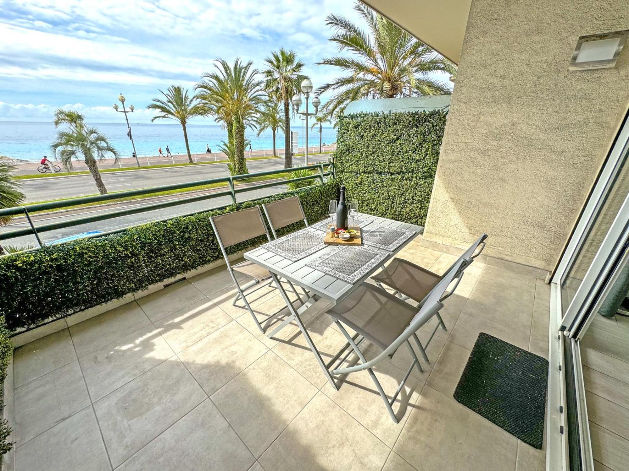 Gorgeous Oceanfront Promenade Appartamento